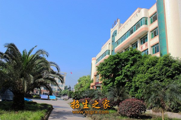 是西部地区医药和食品行业的人才供应库