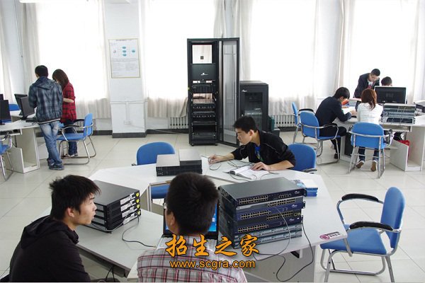 马孝峰同学以全省最高分荣获一等奖