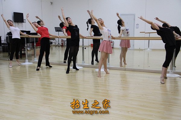 肯定澳门永利注册手机版登录“校企合作