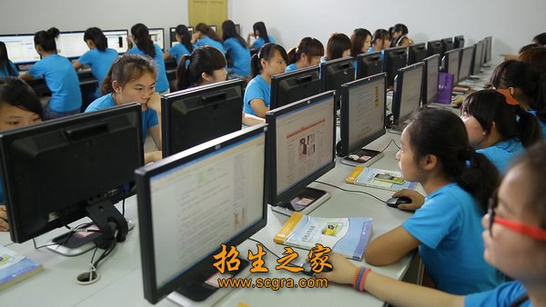 列表适合快速定位