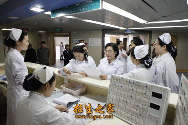 实验设备及生活设施