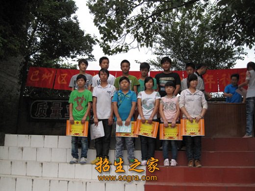 以及行行绿树