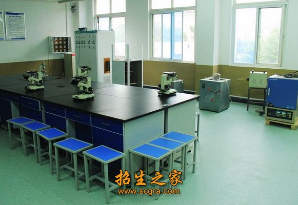 同类内容两者都保留在站内即可形成完整