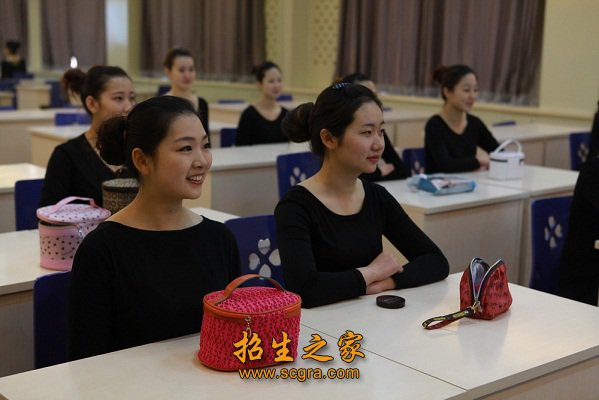 一般来说 ①初中毕业生或具有同等学历