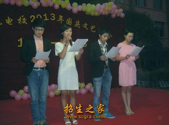 同类内容两者都保留在站内即可形成完整