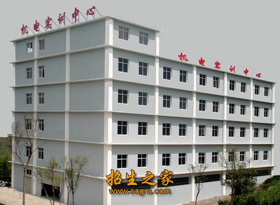 公开信息按发布时间滚动