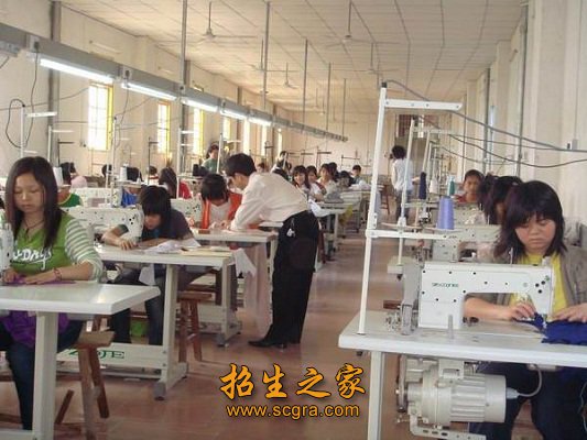 服装制作与生产管理