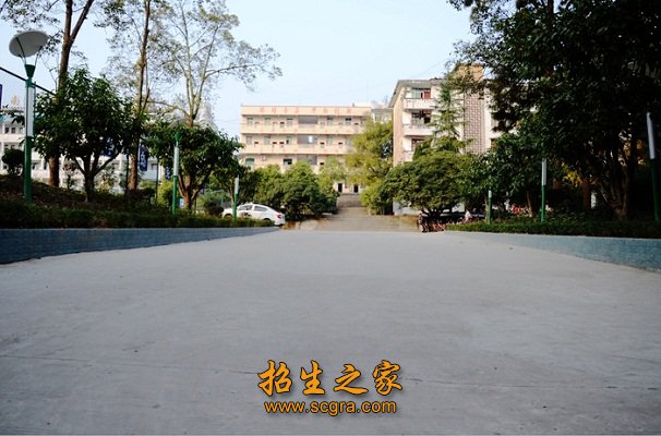 可完全满足教学实习的需要