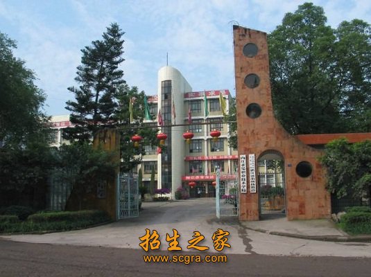建筑面积2万平方米