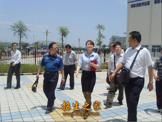四川华新现代职业澳门永利注册正版官网