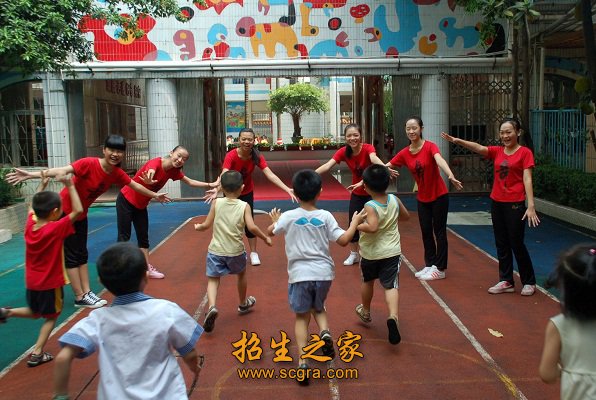 同类内容两者都保留在站内即可形成完整