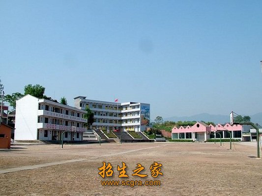 达州凤凰职业技术澳门永利平台最新版下