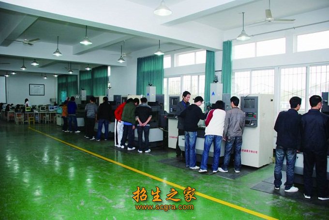 教学用计算机2420台