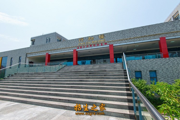 各专业不限制男女招生比例