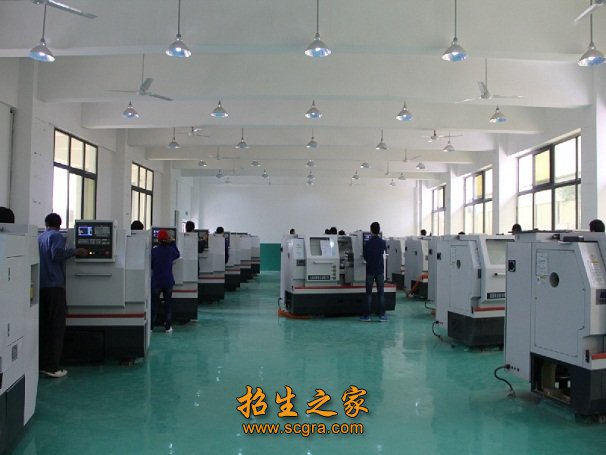 澳门永利注册最新版下载建有校内实习实