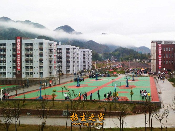民族传统体育训练基地等校舍建筑面积达