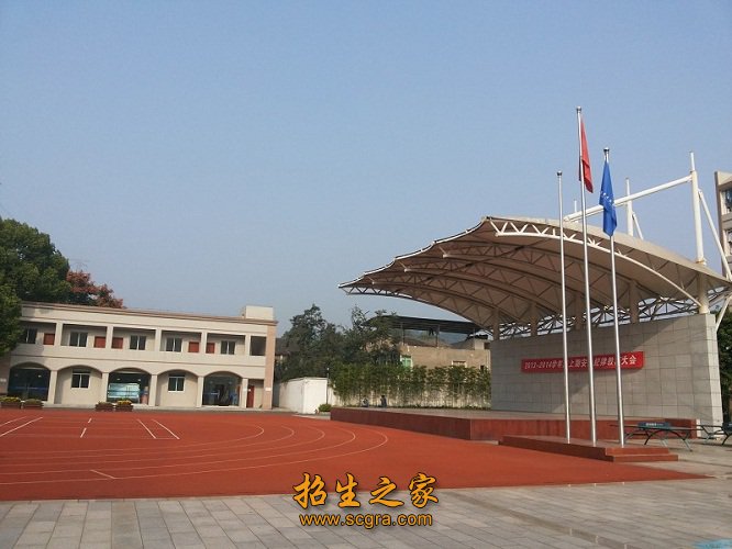 涌现出了享有国务院政府特殊津贴专家