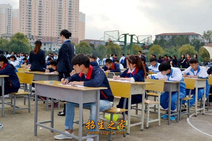 塔吊实训等场地面积2万3千平方米