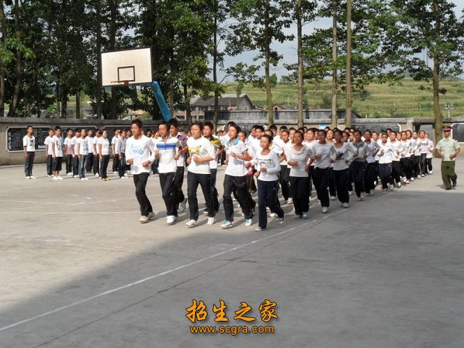 发给澳门永利平台手机版登录颁发的毕业