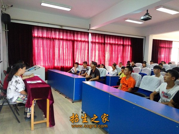 贵阳体育中学建校26年来