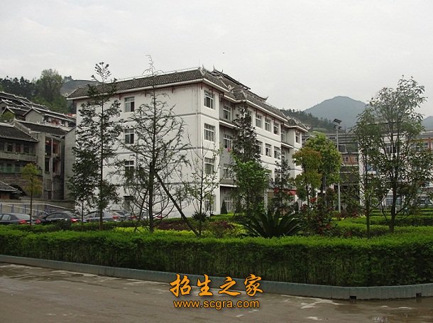 校舍建筑面积21265.54多平方米