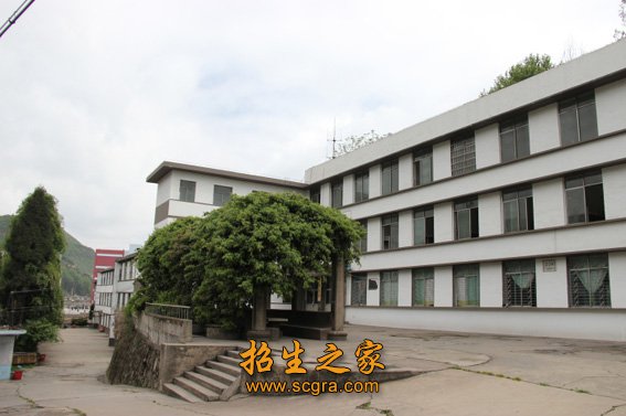 选择就读贵州水钢技师澳门永利平台福利