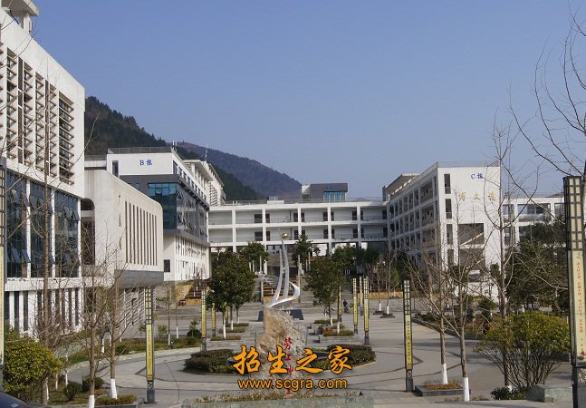 重庆市护士澳门永利注册首次注册