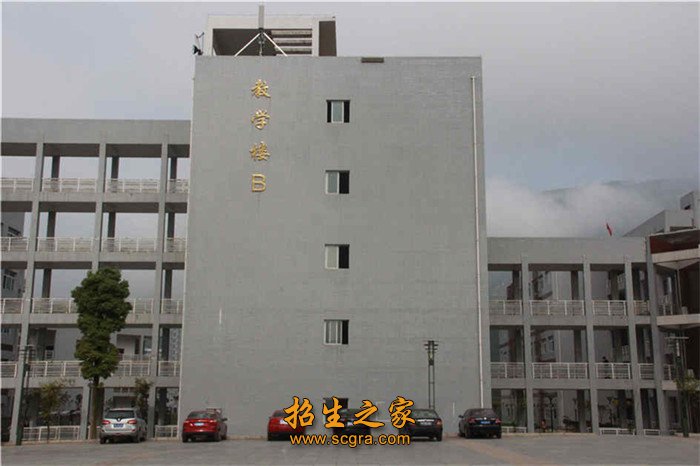有各类实习实训室(车间)170余间