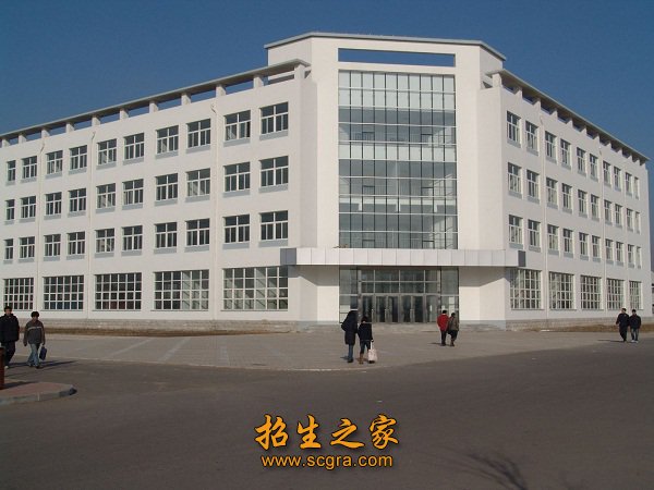 开办专业15个