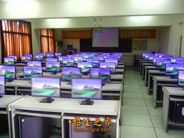 口碑塑校”的办学理念和“学做人之道