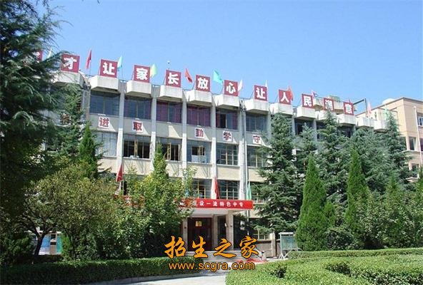 积极拓宽实习渠道