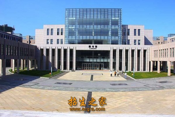 图书馆藏书36万余册