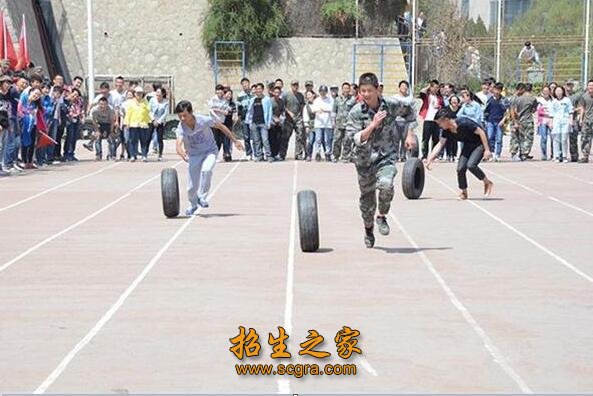 设有16个教学系部