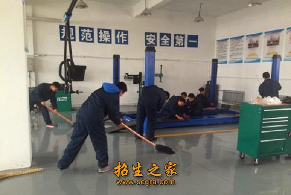 成为一颗西部职教的明星