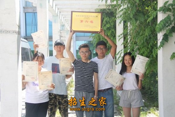 同类内容两者都保留在站内即可形成完整