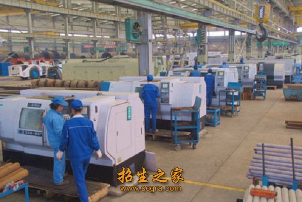 开发及设备的维护与使用等工作
