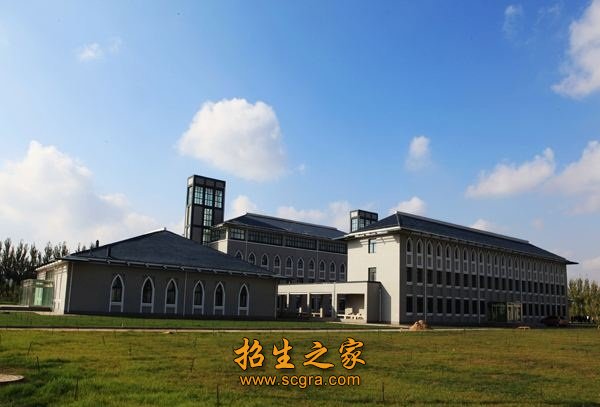 澳门永利注册最新版下载坚持以高等职业