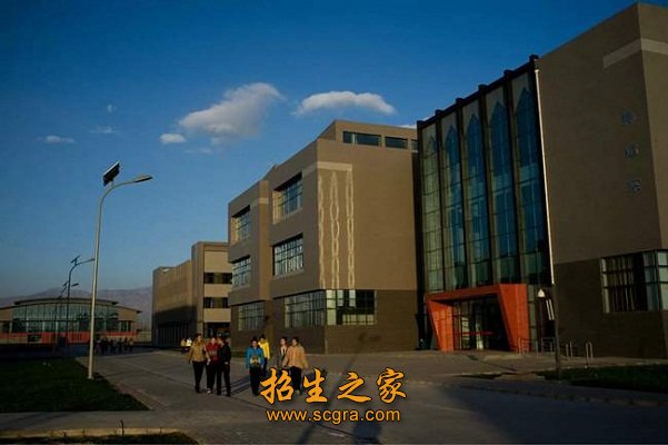 并按加分或降分后的成绩进行录取