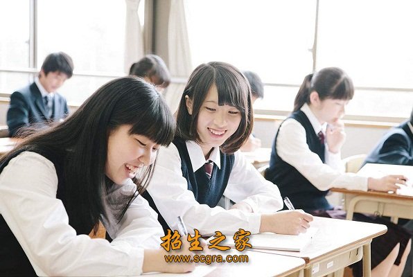有来自同学之间的竞争压力