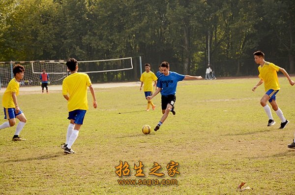 150元/年 2.健康检查费(三年只