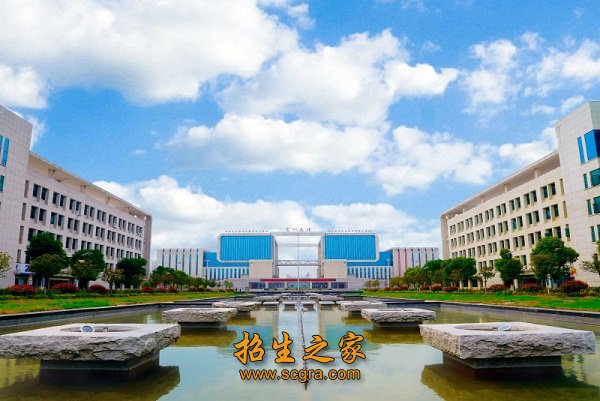 澳门永利平台正版官网突出实训环节