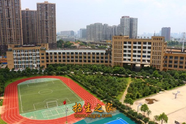 德才兼备身心健康的实用型中级医务人才