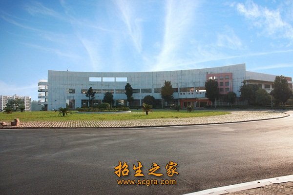 一大批专家教授在澳门永利平台官网优惠
