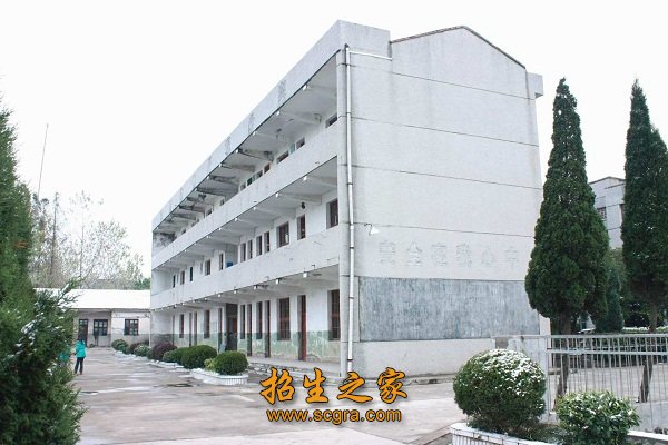 区卫生局评为“先进单位”