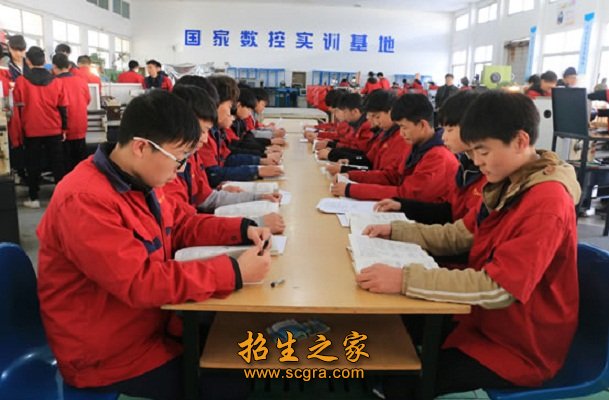 实训中心42个