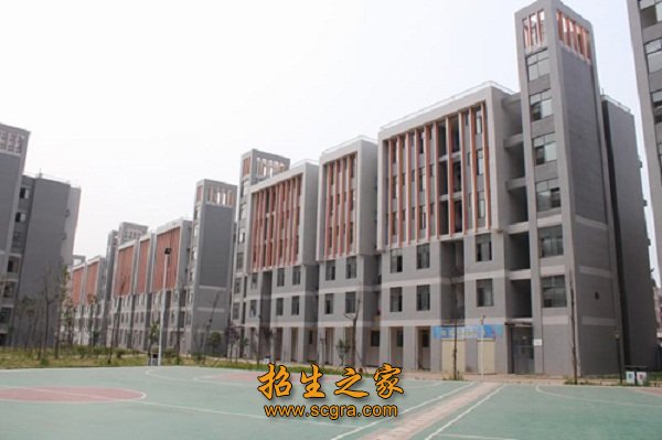 成为长沙市交通运输和加工制造类专业领