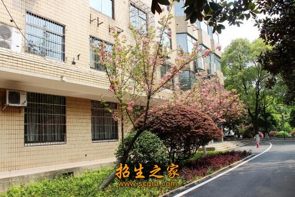 澳门永利平台正版官网位于长沙市南北主