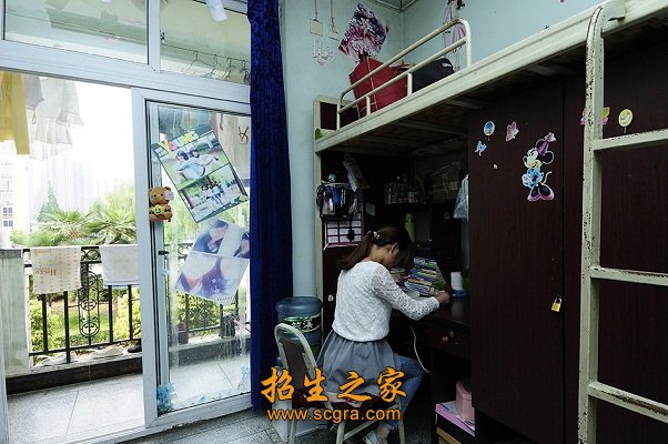 如果没有好的文凭让面试官在一大堆简历