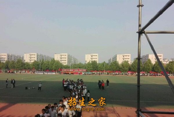 建成了与之配套的生产型车间