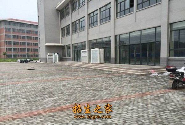 车辆驾驶训练场